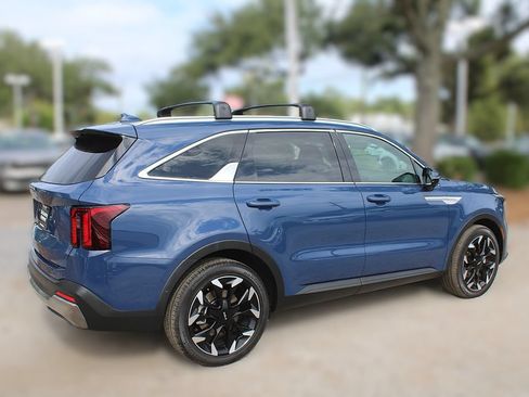 Used 2024 Kia Sorento SX FWD image 6