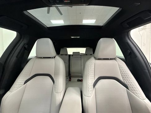 Used 2021 Lexus UX 200 w/ Accessory Package (Z1) FWD image 34