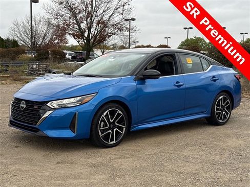 Certified 2025 Nissan Sentra SR w/ SR Premium Package image 1