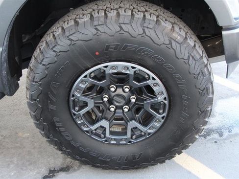 Used 2021 Ford F150 Raptor w/ Raptor 37 Performance Package image 44