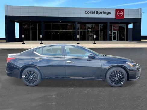 New 2025 Nissan Altima 2.5 SV w/ SV Special Edition Package image 6