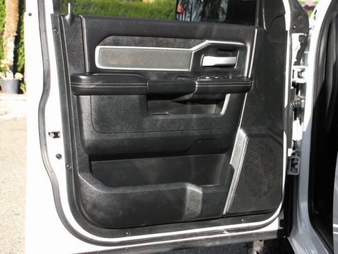 Used 2021 RAM 3500 Big Horn w/ Level 1 Equipment Group image 14