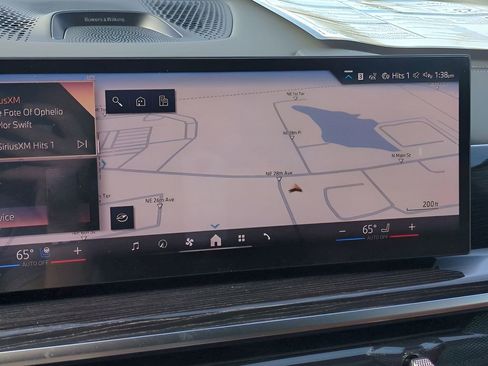 New 2026 BMW X7 xDrive40i w/ Executive Package image 22