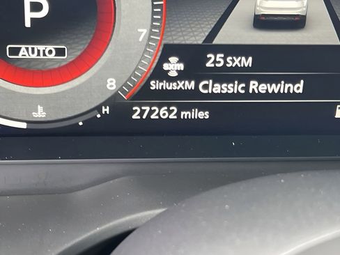 Used 2024 Nissan Rogue Platinum image 20