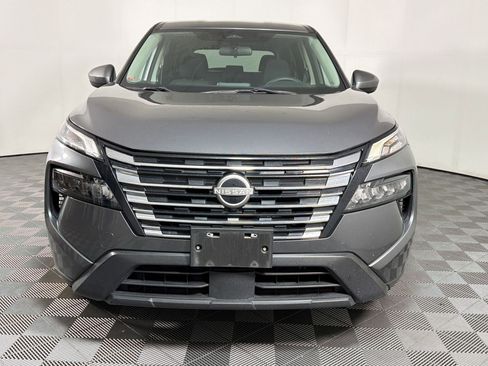 Used 2024 Nissan Rogue SV FWD image 5
