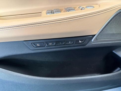 Used 2022 BMW 750i xDrive w/ Luxury Rear Seating Package AWD/4WD image 15