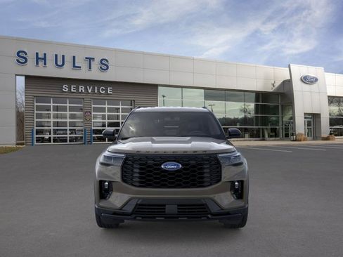 New 2026 Ford Explorer ST-Line image 6