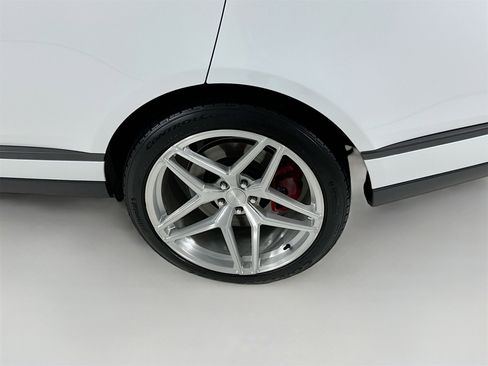 Used 2021 Land Rover Range Rover SV Autobiography Dynamic image 35