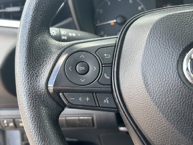 Used 2024 Toyota Corolla LE FWD image 19