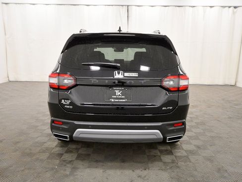 New 2025 Honda Pilot Elite image 6