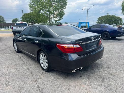 Used 2010 Lexus LS 460 RWD image 7