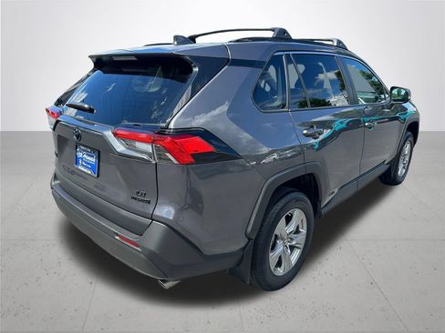Certified 2024 Toyota RAV4 LE AWD/4WD image 8