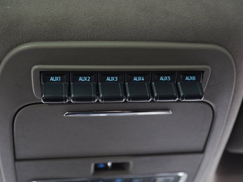 Used 2026 Ford F250 Platinum w/ Platinum Plus Package image 28