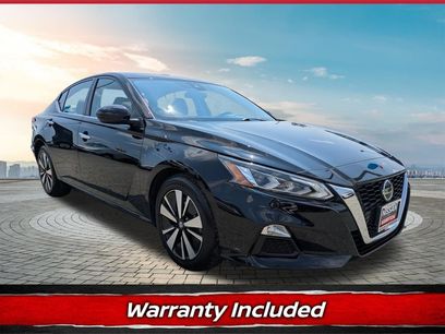 Used 2021 Nissan Altima 2.5 SV