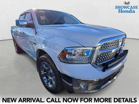 Used 2018 RAM 1500 Laramie w/ Cold Weather Group image 6