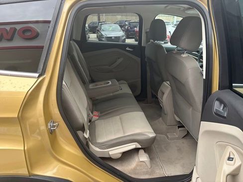 Used 2015 Ford Escape SE FWD image 55