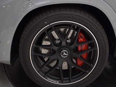 New 2026 Mercedes-Benz GLE 63 AMG S image 12