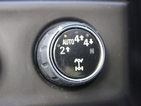 Used 2020 Cadillac Escalade Premium Luxury image 34