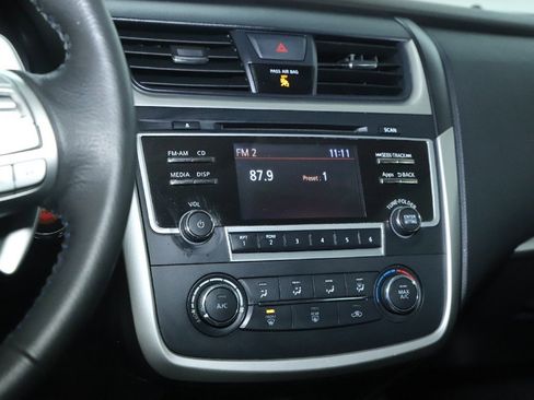 Used 2016 Nissan Altima 3.5 SR image 22