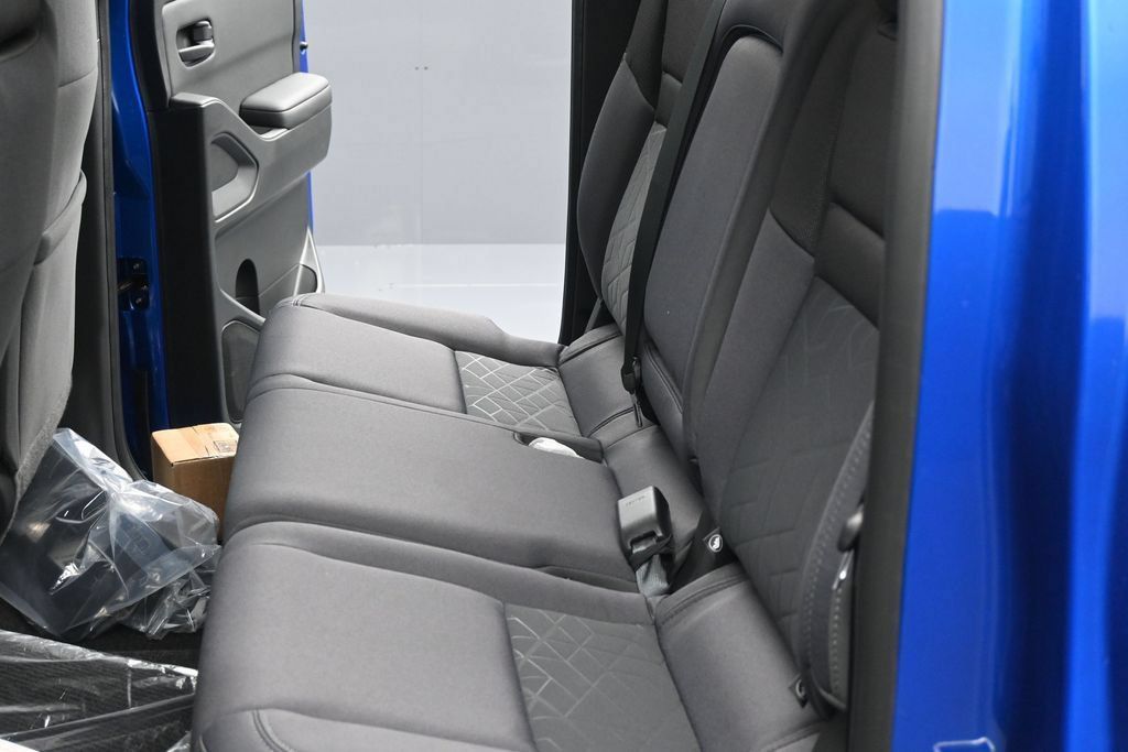 New 2026 Nissan Frontier SV w/ SV Convenience Package AWD/4WD image 18