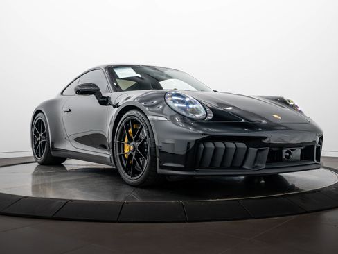 Certified 2026 Porsche 911 Carrera GTS RWD image 9