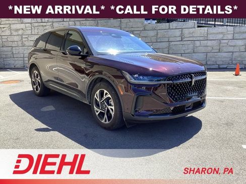 Used 2024 Lincoln Nautilus Premier w/ Jet Appearance Package AWD/4WD image 1