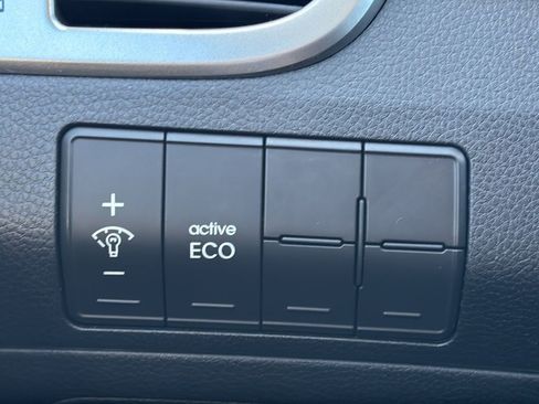 Used 2014 Hyundai Elantra GT w/ Option Group 03 image 34