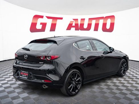 Used 2020 MAZDA MAZDA3 AWD Hatchback w/ Premium Pkg image 4