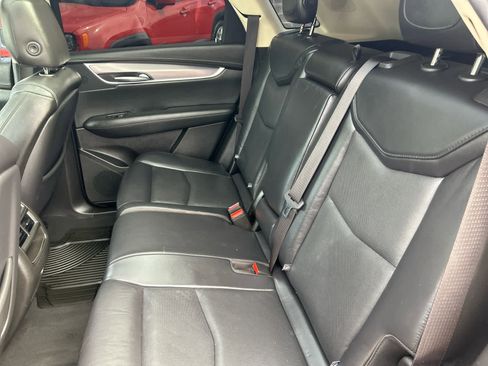 Used 2018 Cadillac XT5 Luxury w/ Driver Awareness Package FWD image 25