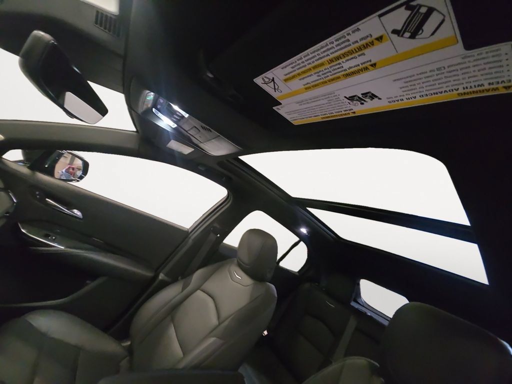 Certified 2025 Cadillac XT4 Sport AWD/4WD image 12
