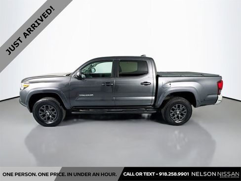 Used 2020 Toyota Tacoma SR5 image 8