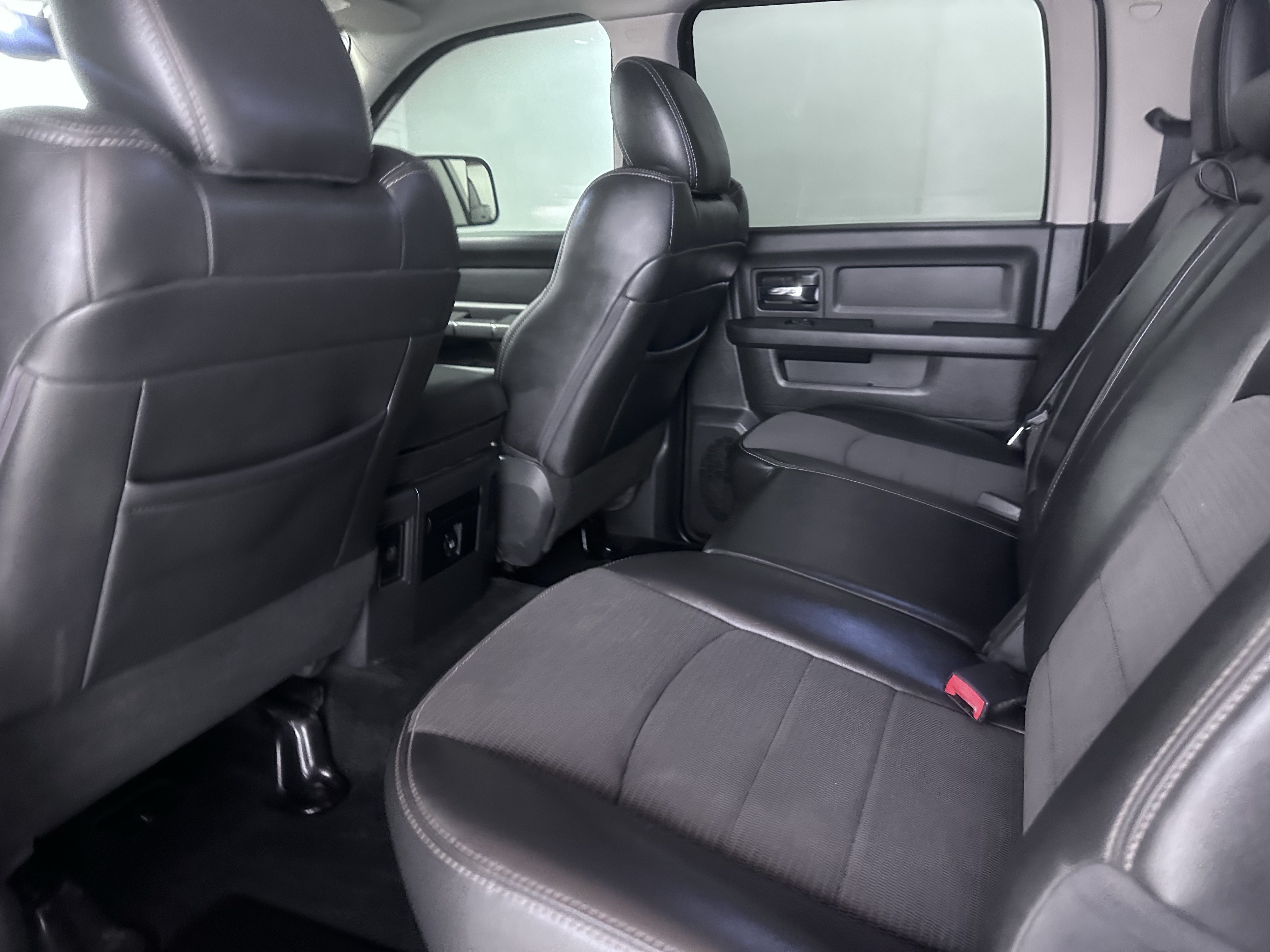 Used 2012 RAM 1500 Sport w/ Sport Premium Group AWD/4WD image 27