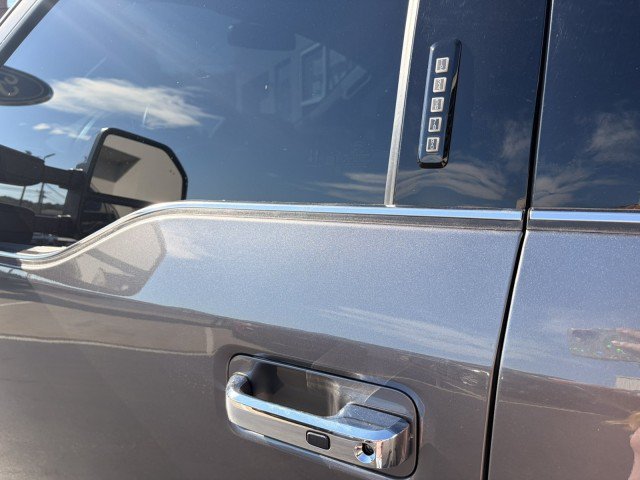 Used 2022 Ford F250 Platinum w/ Tremor Off-Road Package AWD/4WD image 38
