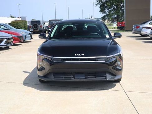 Used 2026 Kia K4 FWD image 2