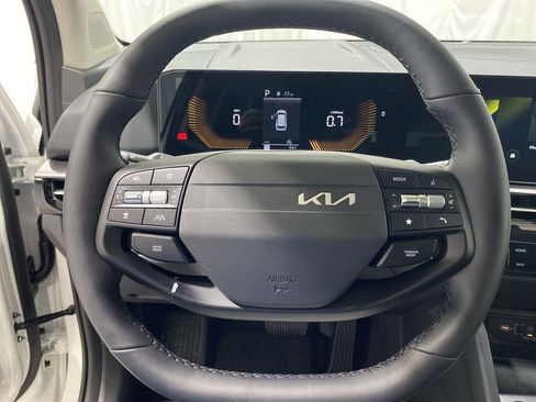 New 2026 Kia Sportage LX AWD/4WD image 11