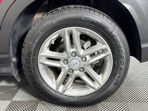 Used 2021 Hyundai Kona SE image 35