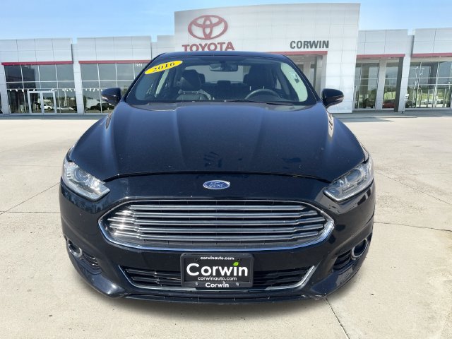 Used 2016 Ford Fusion Titanium FWD image 8