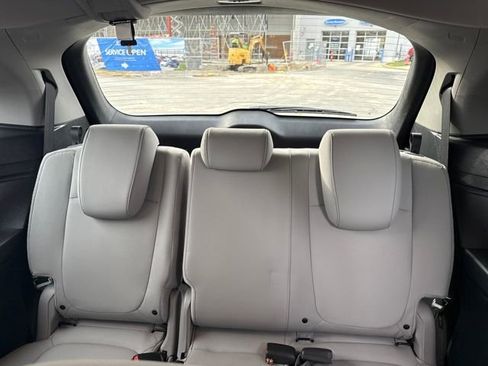 Used 2024 Honda Odyssey EX-L image 24