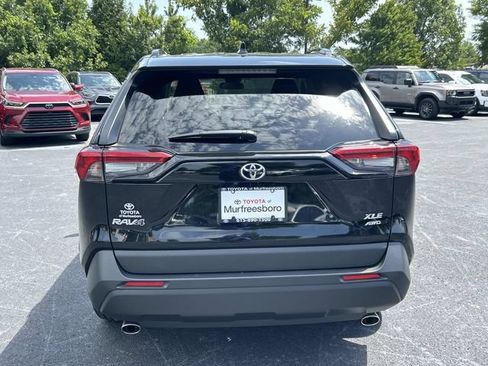 Used 2025 Toyota RAV4 XLE AWD/4WD image 5