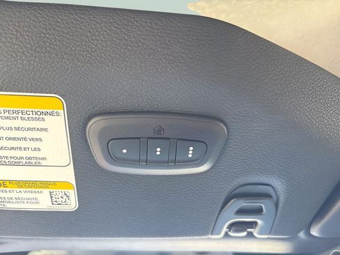 New 2025 Jeep Wrangler Unlimited Rubicon 392 image 25