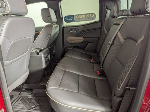 Certified 2024 GMC Canyon Denali image 35