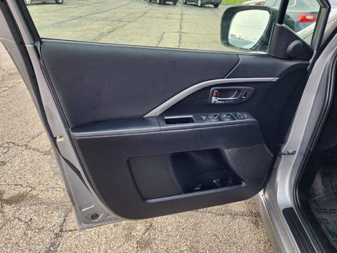 Used 2013 MAZDA MAZDA5 Grand Touring FWD image 19