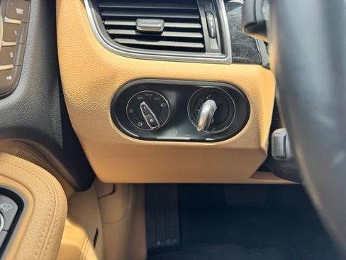 Used 2017 Porsche Macan S AWD/4WD image 33