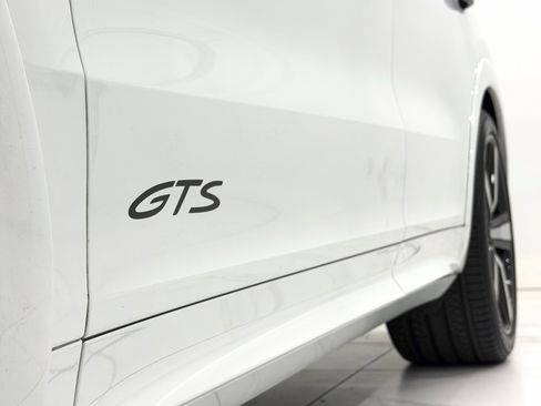 Certified 2025 Porsche Cayenne GTS image 20