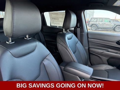New 2026 Jeep Compass Latitude AWD/4WD image 48