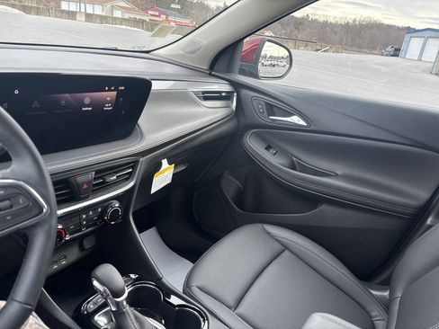 Used 2024 Buick Encore GX Sport Touring w/ Comfort Package image 22