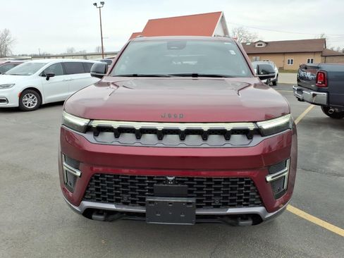 New 2026 Jeep Grand Wagoneer Limited AWD/4WD image 2
