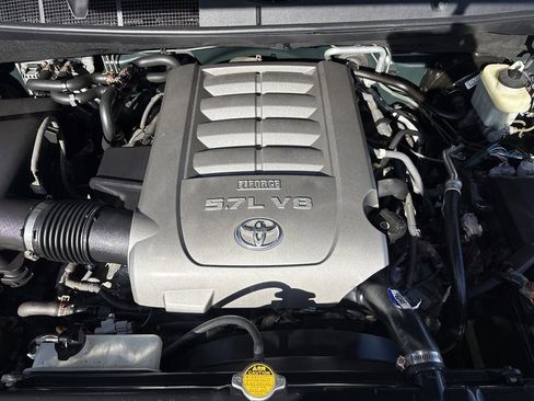 Used 2008 Toyota Sequoia Platinum image 34