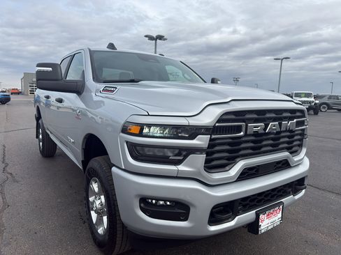 New 2026 RAM 2500 Big Horn AWD/4WD image 4