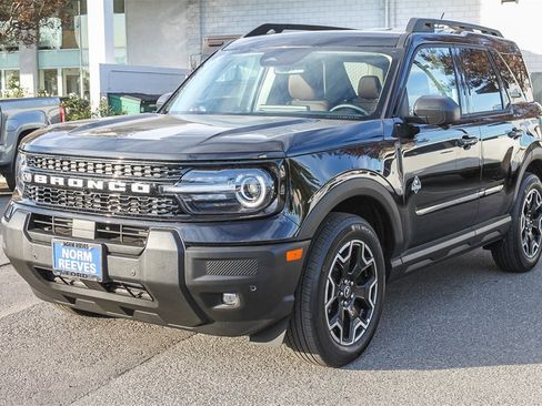 Used 2025 Ford Bronco Sport Outer Banks w/ Outer Banks Tech Package+ image 3